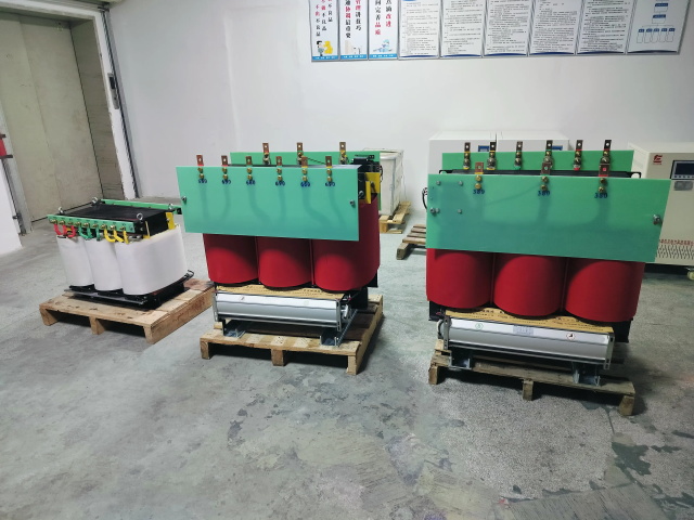 绥滨KS11-1000KVA矿用变压器